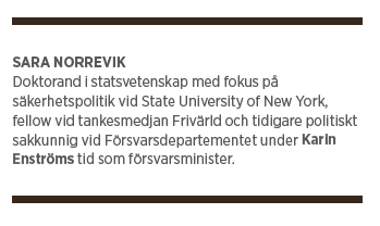 Neo nr 2 2015 Sara Norrevik  Fredrik Reinfeldt Mikael Odenberg Peter Hultqvist ÖB Nato försvar Hur tänkte vi?