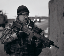 Staffan Heimerson Afghanistan foto joachim Lundgren Neo nr 1 2012 soldat